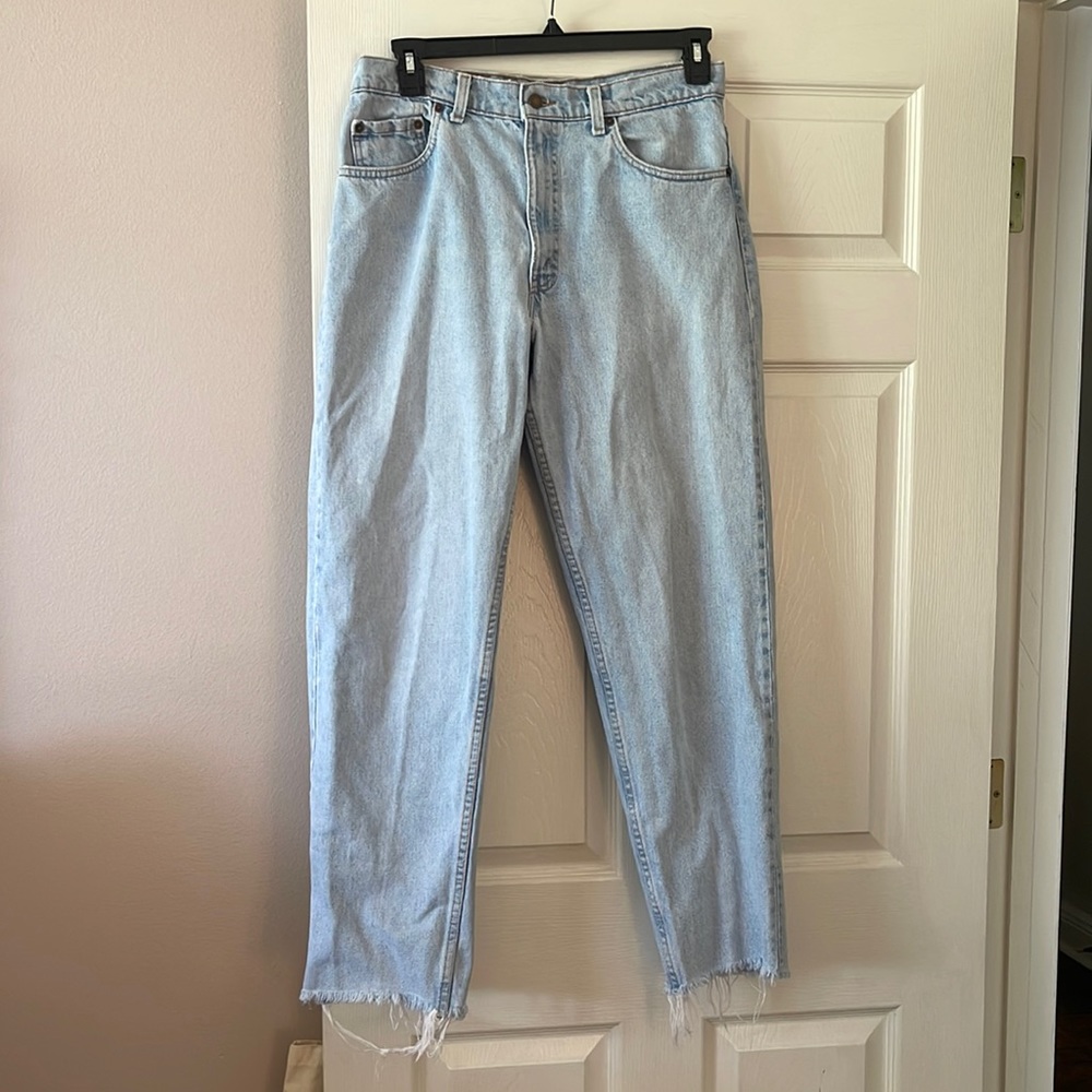 VINTAGE Men’s Levi 550s, Relaxed fit, Tapered Leg
